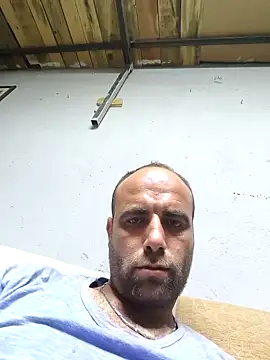 Snapshot of mustican422 chatting on September 18, 2025, 6:22 pm mustican422 online show from September 18, 2025, 6:22 pm