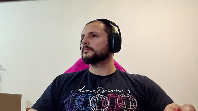 Snapshot of iurytx chatting on November 26, 2025, 11:16 pm iurytx online show from November 26, 2025, 11:16 pm