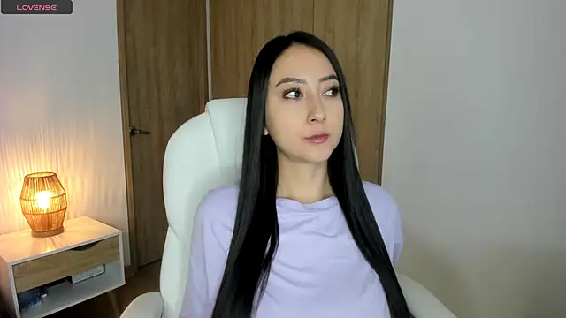 sophie connors online show from July 4, 2026, 12:43 pm