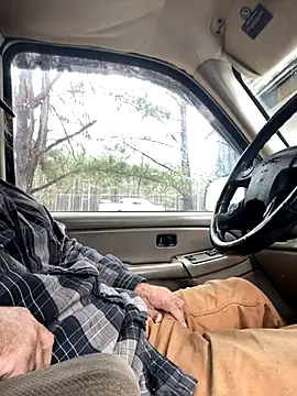 Snapshot of Themechanic420 chatting on December 4, 2025, 2:49 pm Themechanic420 online show from December 4, 2025, 2:49 pm