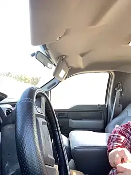 Snapshot of Themechanic420 chatting on January 16, 2025, 3:45 pm Themechanic420 online show from January 16, 2025, 3:45 pm