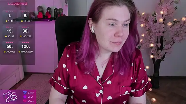 Snapshot of Nancy_Sun_ chatting on February 13, 2025, 12:43 pm Nancy Sun online show from February 13, 2025, 12:43 pm