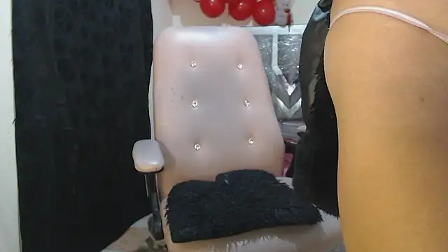 toxxxic cams online show from February 26, 2026, 10:04 am