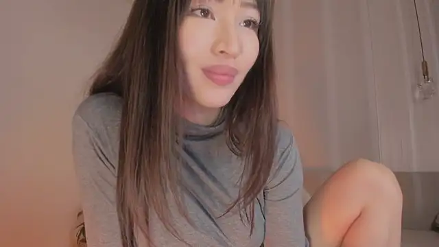 Snapshot of kawaii_mia chatting on April 14, 2026, 1:43 am kawaii mia online show from April 14, 2026, 1:43 am