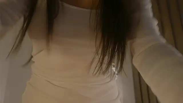 Snapshot of kawaii_mia chatting on April 25, 2026, 7:11 pm kawaii mia online show from April 25, 2026, 7:11 pm