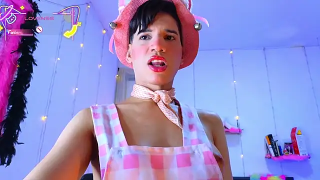 Ariel Femboy  online show from February 6, 2026, 4:52 am