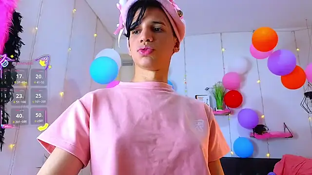 Snapshot of Ariel_Femboy_ chatting on September 26, 2025, 3:57 am Ariel Femboy online show from September 26, 2025, 3:57 am