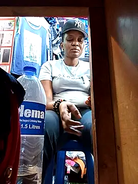 Snapshot of Hailey_BaileyXYZ chatting on January 11, 2026, 11:28 am Hailey BaileyXYZ online show from January 11, 2026, 11:28 am