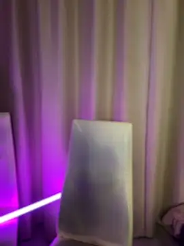 Snapshot of Your_insomniya chatting on December 22, 2024, 9:42 pm Your insomniya online show from December 22, 2024, 9:42 pm