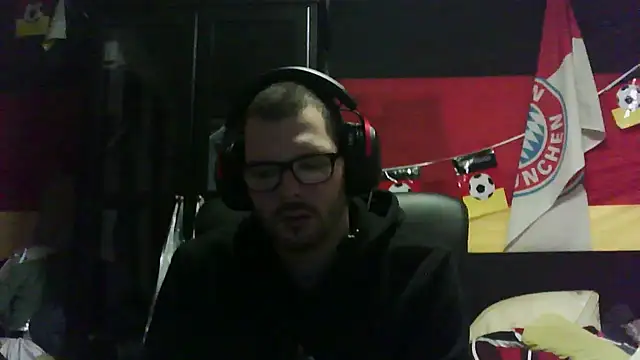 Snapshot of Die-geile-Sau chatting on November 13, 2025, 9:51 pm Die-geile-Sau online show from November 13, 2025, 9:51 pm