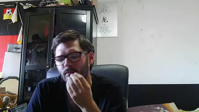 Snapshot of Die-geile-Sau chatting on July 19, 2026, 4:04 pm Die-geile-Sau online show from July 19, 2026, 4:04 pm