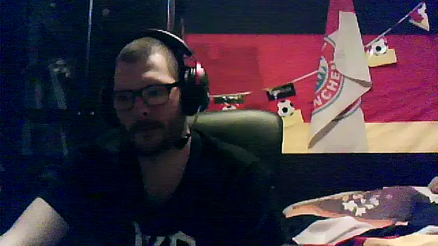 Snapshot of Die-geile-Sau chatting on January 9, 2026, 11:00 pm Die-geile-Sau online show from January 9, 2026, 11:00 pm