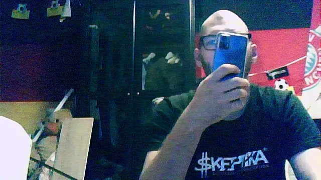 Snapshot of Die-geile-Sau chatting on October 25, 2025, 8:20 pm Die-geile-Sau online show from October 25, 2025, 8:20 pm