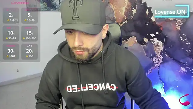 Snapshot of jhon_bear03 chatting on October 24, 2025, 11:20 am jhon bear03 online show from October 24, 2025, 11:20 am