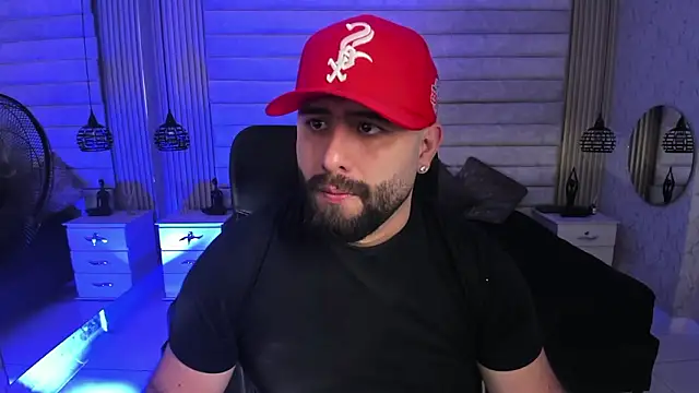 jhon bear03 online show from March 13, 2026, 11:26 am