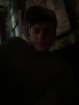 Snapshot of BarryKingsman chatting on February 26, 2025, 1:43 pm BarryKingsman online show from February 26, 2025, 1:43 pm