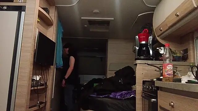 Snapshot of Ebinator666 chatting on November 30, 2025, 1:28 am Ebinator666 online show from November 30, 2025, 1:28 am