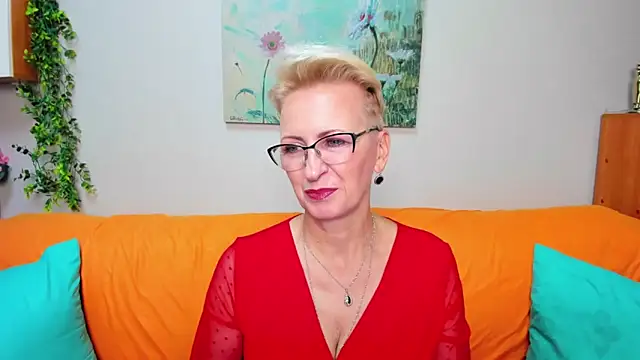 Snapshot of iamyourdream89 chatting on November 9, 2025, 11:58 am iamyourdream89 online show from November 9, 2025, 11:58 am