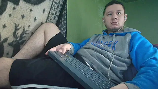 sweet cock28 online show from September 22, 2025, 3:29 pm