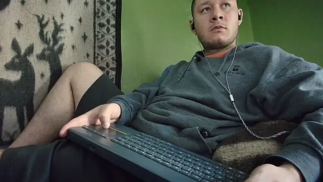 sweet cock28 online show from April 11, 2026, 3:16 pm