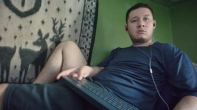 sweet cock28 online show from May 23, 2026, 3:11 pm