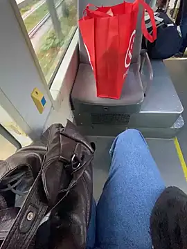 Snapshot of Thepanthera chatting on October 17, 2025, 8:06 am Thepanthera online show from October 17, 2025, 8:06 am