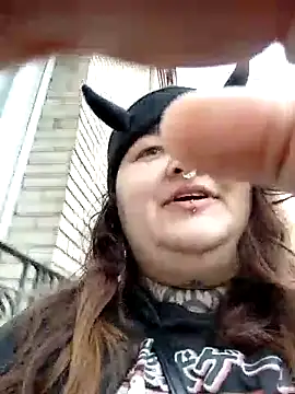 Staicyjanemcfly online show from April 1, 2026, 8:15 am