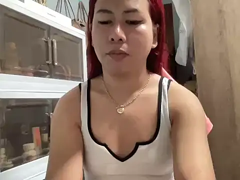 UrLove Marga online show from November 1, 2025, 9:19 pm