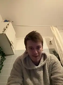 Toyjungee online show from March 15, 2026, 7:21 pm