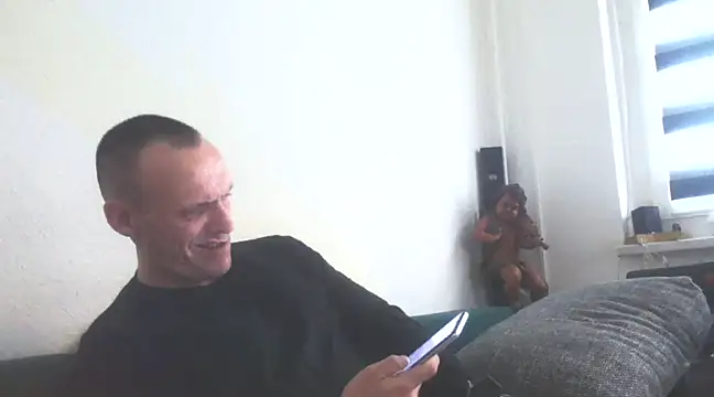 Penispumper81 online show from March 5, 2025, 4:13 pm