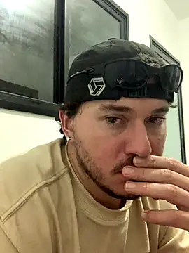 Snapshot of guaposexyh0t chatting on November 13, 2025, 5:00 am guaposexyh0t online show from November 13, 2025, 5:00 am