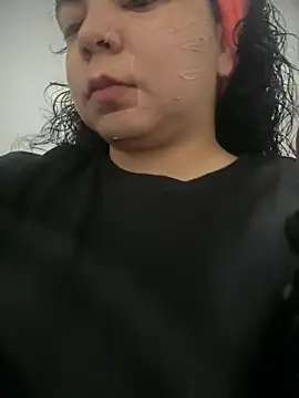 kimmiakiss22 online show from February 6, 2026, 8:05 pm