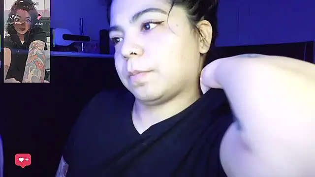 kimmiakiss22 online show from March 29, 2026, 1:29 am