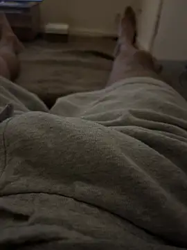 Snapshot of Nando chatting on February 14, 2026, 10:21 pm Nando online show from February 14, 2026, 10:21 pm