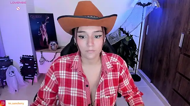 Snapshot of samantha_cherry chatting on October 25, 2025, 11:53 am samantha cherry online show from October 25, 2025, 11:53 am