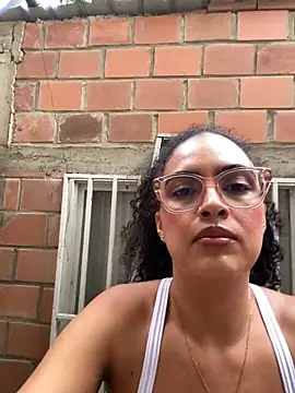 cataleya-miller  online show from December 22, 2025, 9:26 pm