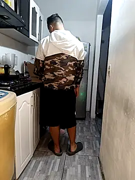 catire2323 online show from November 22, 2025, 3:16 am