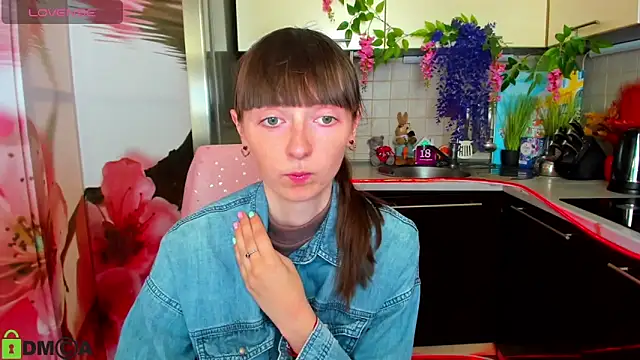 TayanaJons online show from March 13, 2026, 8:08 am