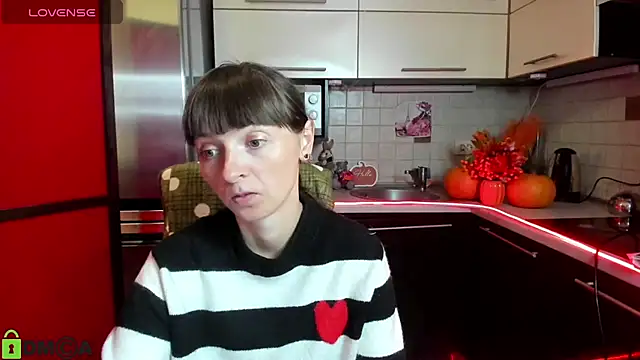 Snapshot of TayanaJons chatting on September 29, 2025, 7:04 am TayanaJons online show from September 29, 2025, 7:04 am