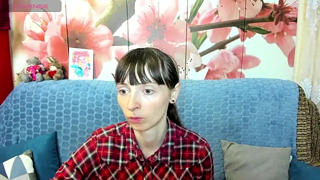 TayanaJons online show from May 30, 2026, 7:36 am
