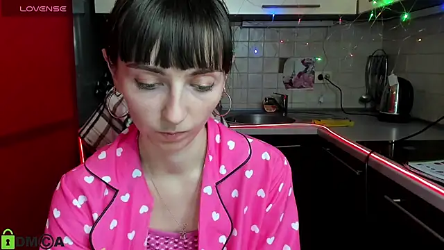 Snapshot of TayanaJons chatting on March 20, 2025, 10:54 am TayanaJons online show from March 20, 2025, 10:54 am