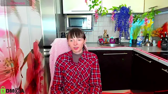 TayanaJons online show from March 12, 2026, 8:18 am