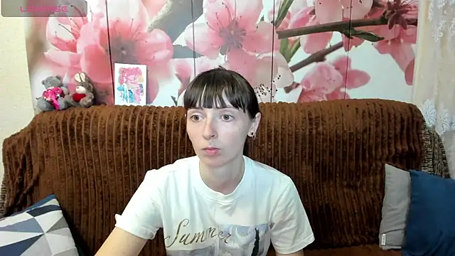 TayanaJons online show from June 20, 2026, 7:24 am
