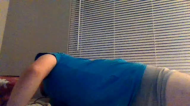 Snapshot of zman237 chatting on March 19, 2025, 1:21 am zman237 online show from March 19, 2025, 1:21 am