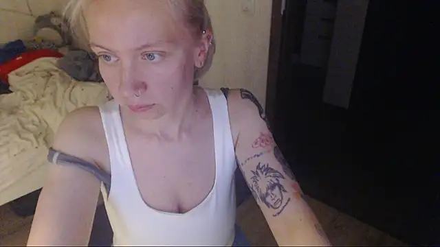 Snapshot of amanda_kiss_kiss chatting on April 20, 2026, 6:31 pm amanda kiss kiss online show from April 20, 2026, 6:31 pm