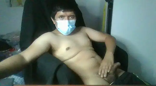 Snapshot of gianfranco1230 chatting on February 27, 2025, 10:01 am gianfranco1230 online show from February 27, 2025, 10:01 am