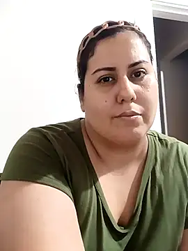 Snapshot of Giselle_allen_1 chatting on December 18, 2025, 8:19 am Giselle allen 1 online show from December 18, 2025, 8:19 am