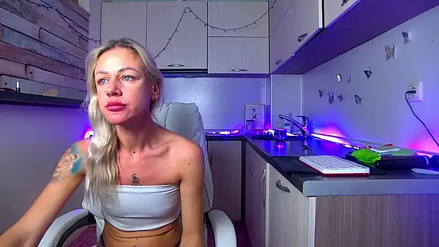 Skinny Nally online show from February 24, 2026, 1:17 am