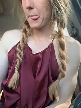 GoldenFlameGoddess online show from March 29, 2026, 7:37 pm