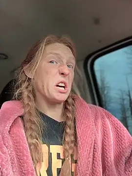 GoldenFlameGoddess online show from February 7, 2026, 6:27 pm